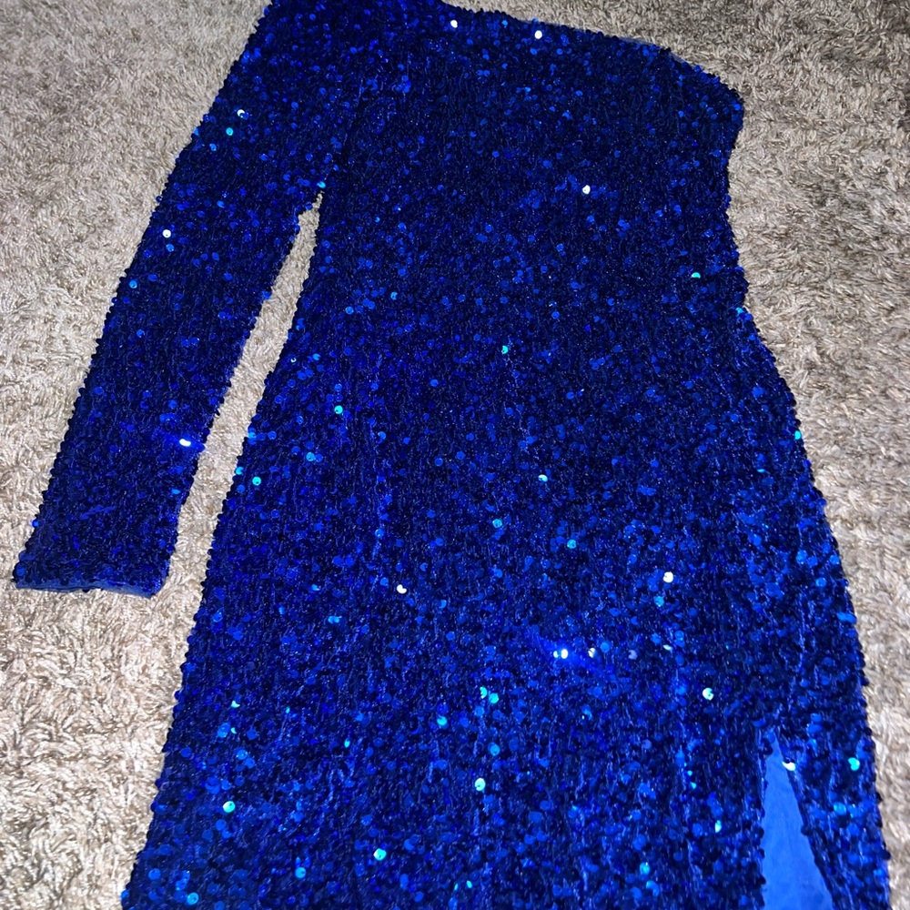 Windsor hoco dress, worn once/in good condition